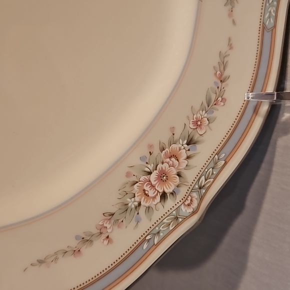 NEW Noritake Rothschild 7293 Dinner Plate - Picture 2 of 8